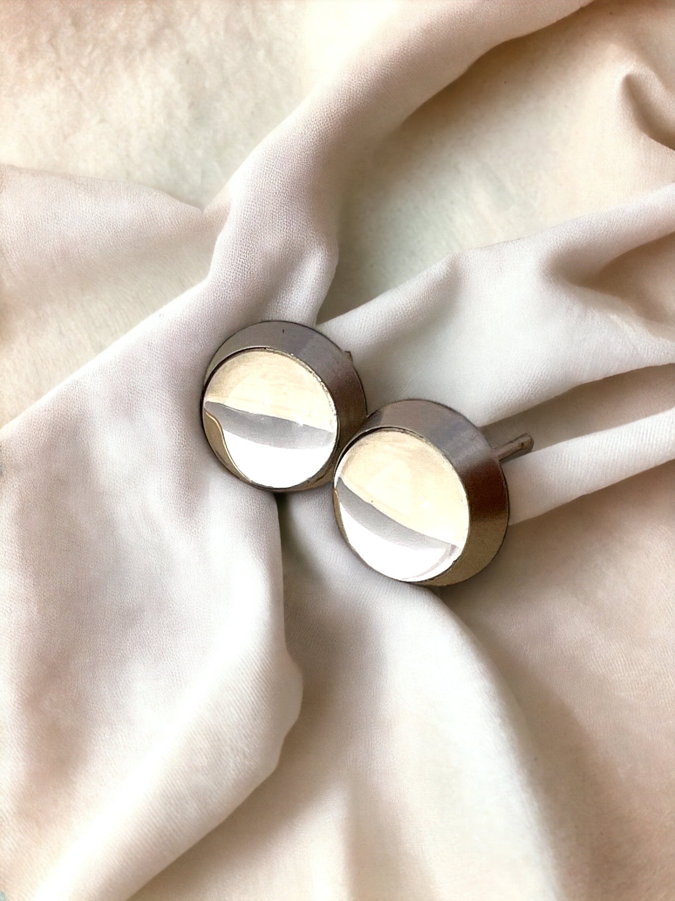 Shiny Mirror Titanium Earrings – Hypoallergenic, lightweight, and minimalist reflective earrings in 8mm or 10mm size